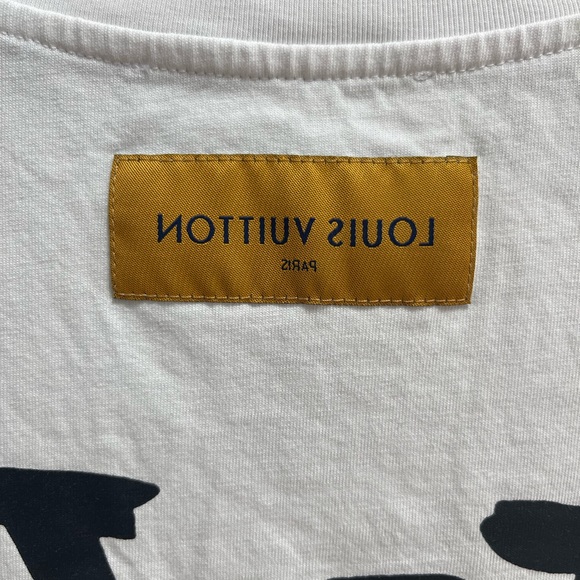 Fair Men’s Small Louis Vuitton Paris Logo Print Cotton T-shirt In White/Black - Picture 3 of 14